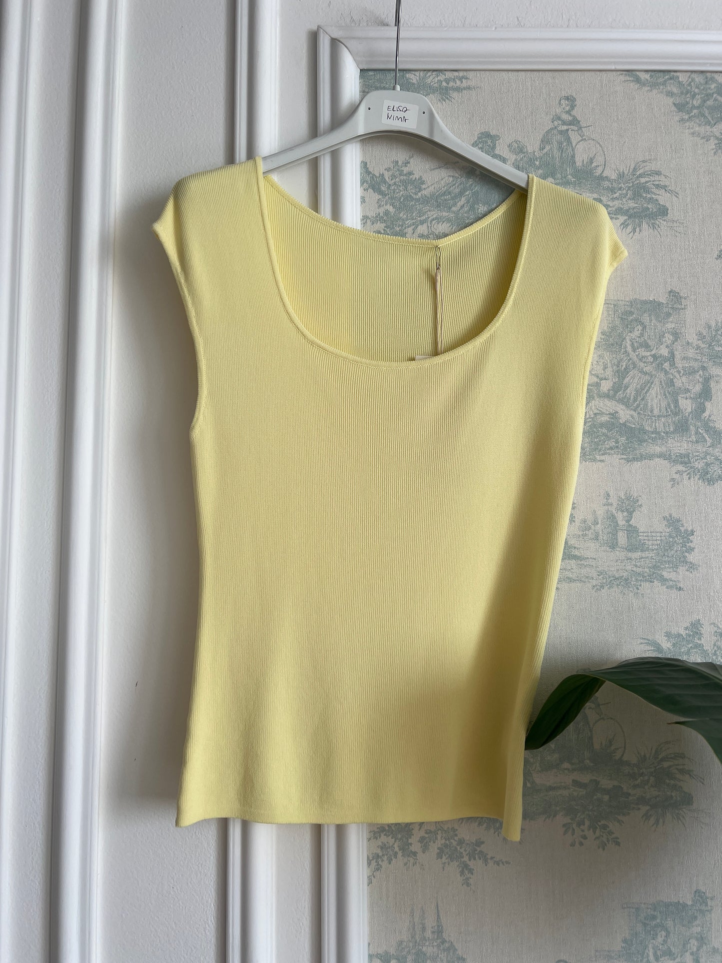 Top on viscosa giallo La Simo