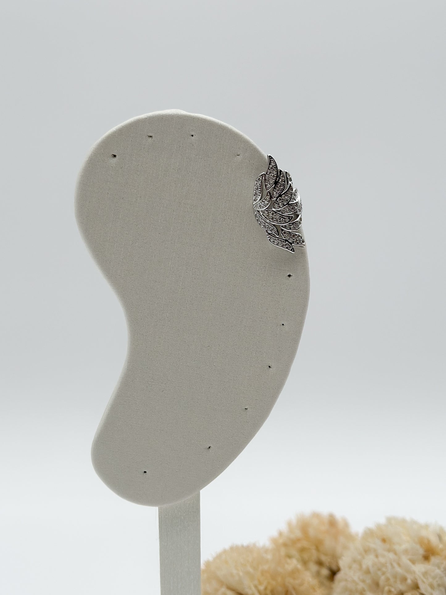 ROYAL CUFF