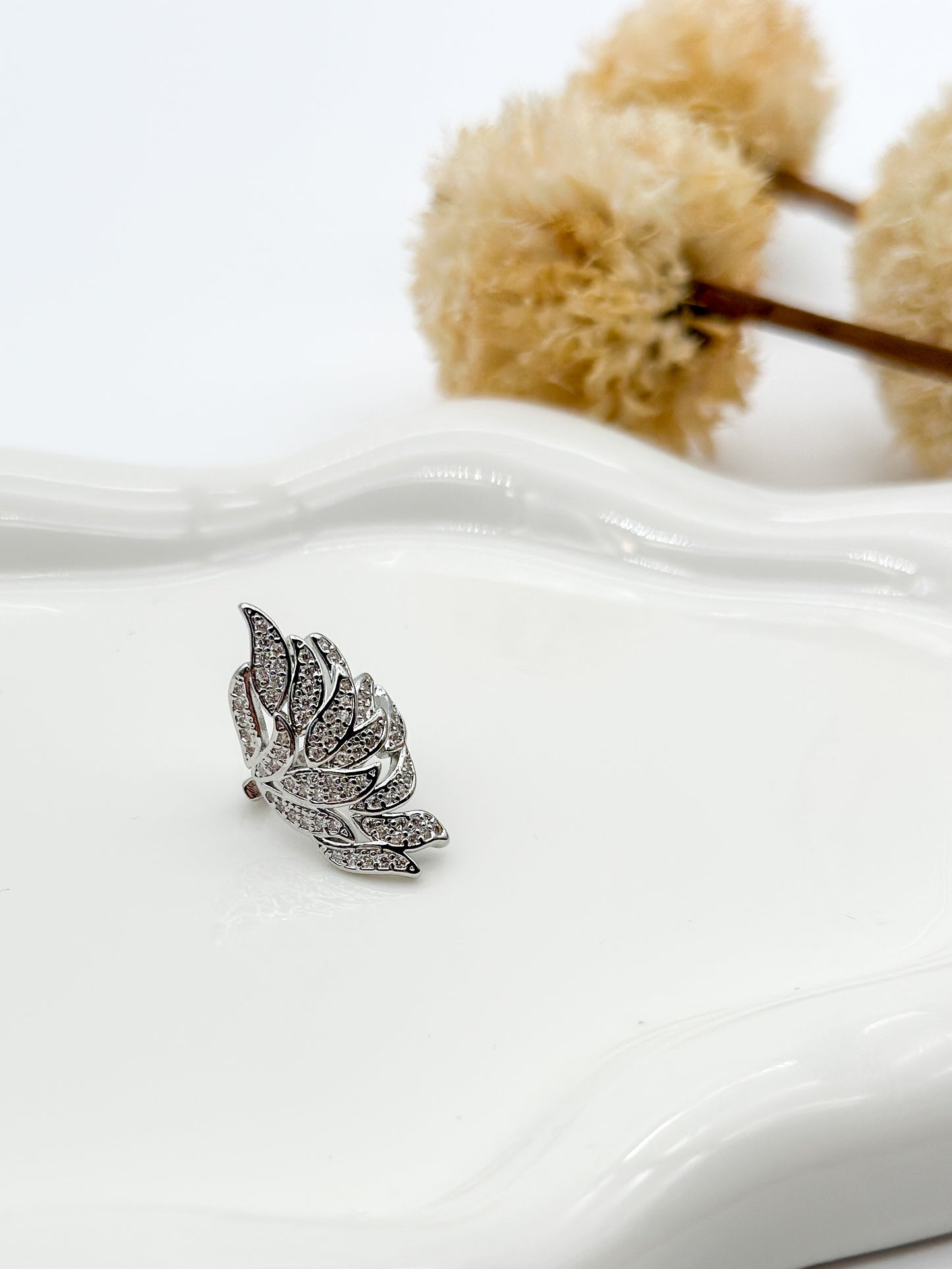 ROYAL CUFF