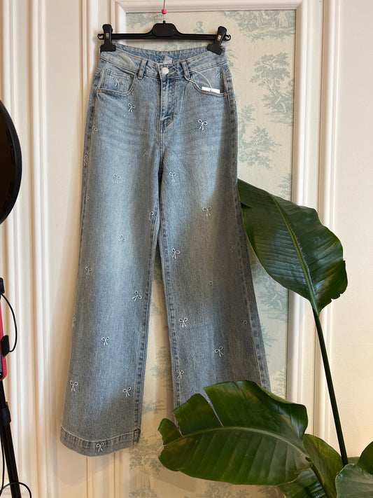 Jeans fiocchetto