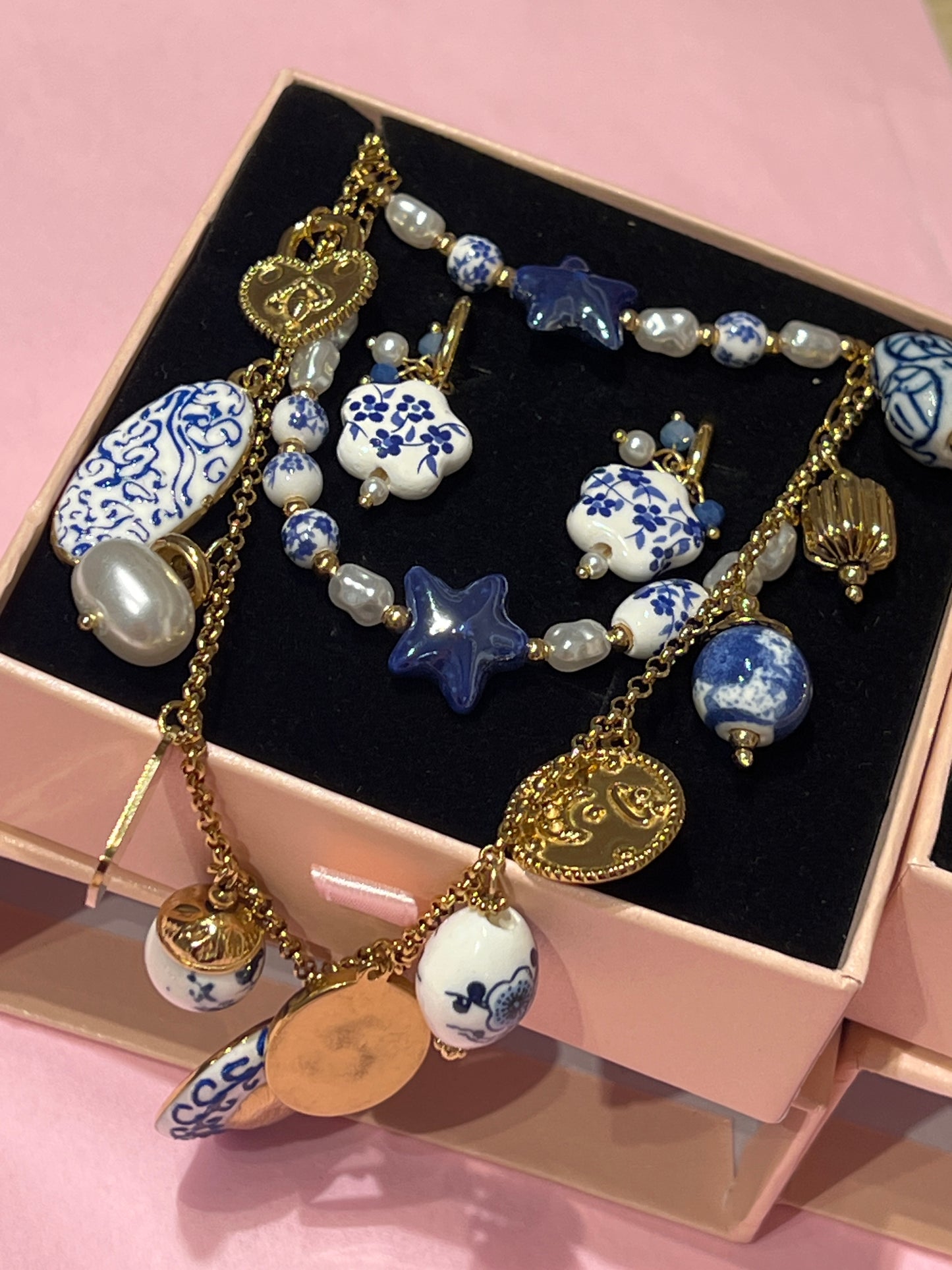 Set di 8 gioielli Ale