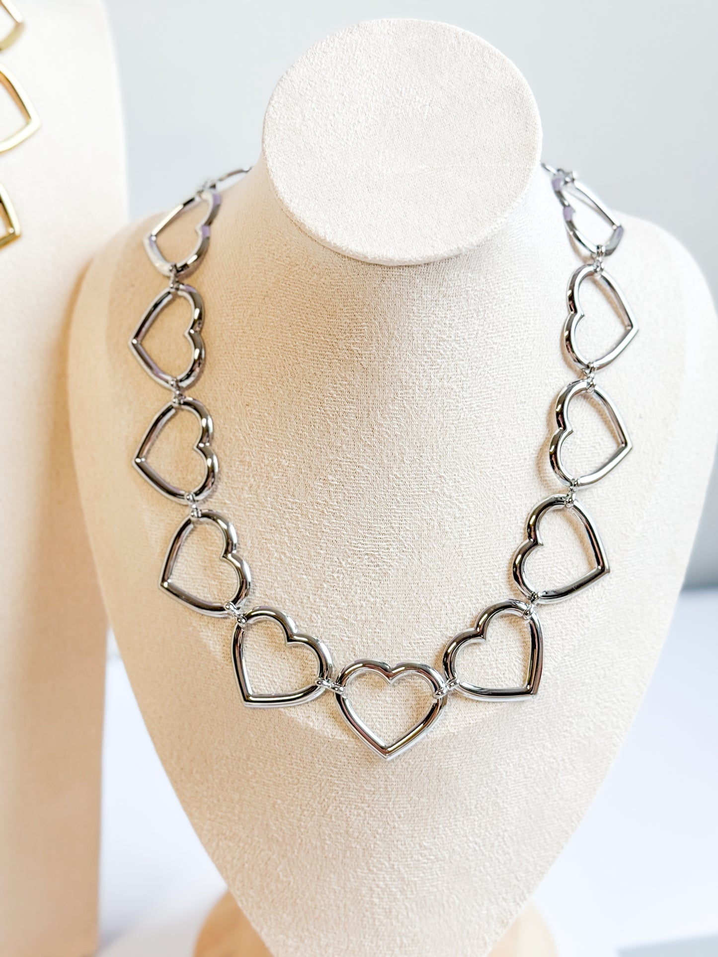 COLLANA INTRECCIO DI CUORI