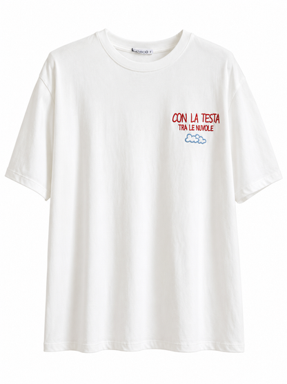 T-SHIRT CON LA TESTA TRA LE NUVOLE